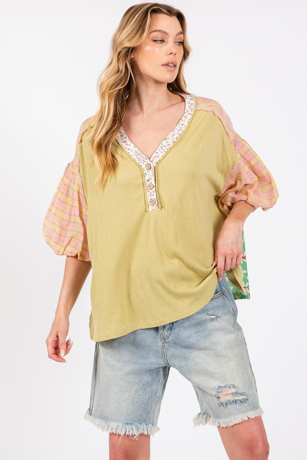 SAGE+FIGColor Block Bubble Sleeve Top in Sage