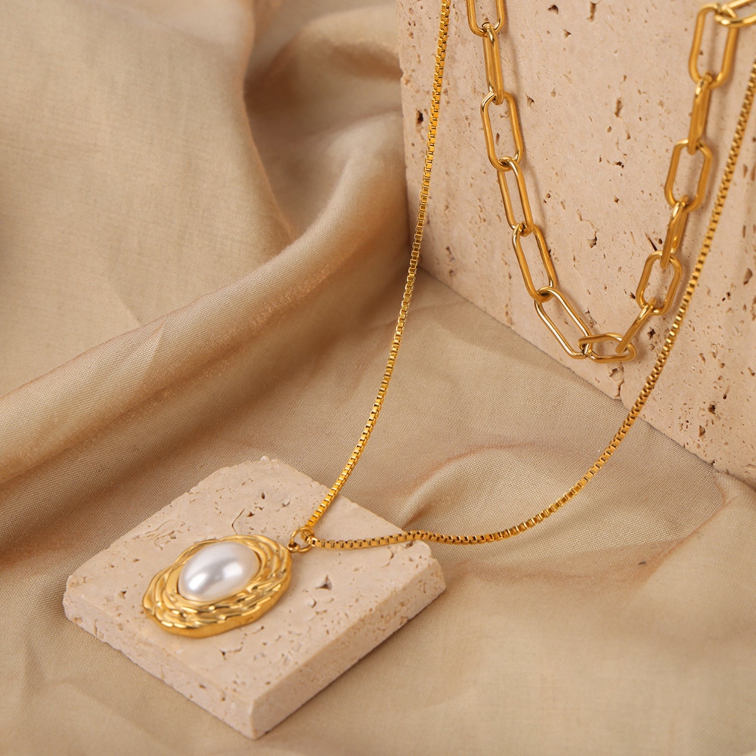 Beach Rose Co.Gold Inlaid Pearl Double Strand Pendant Necklace