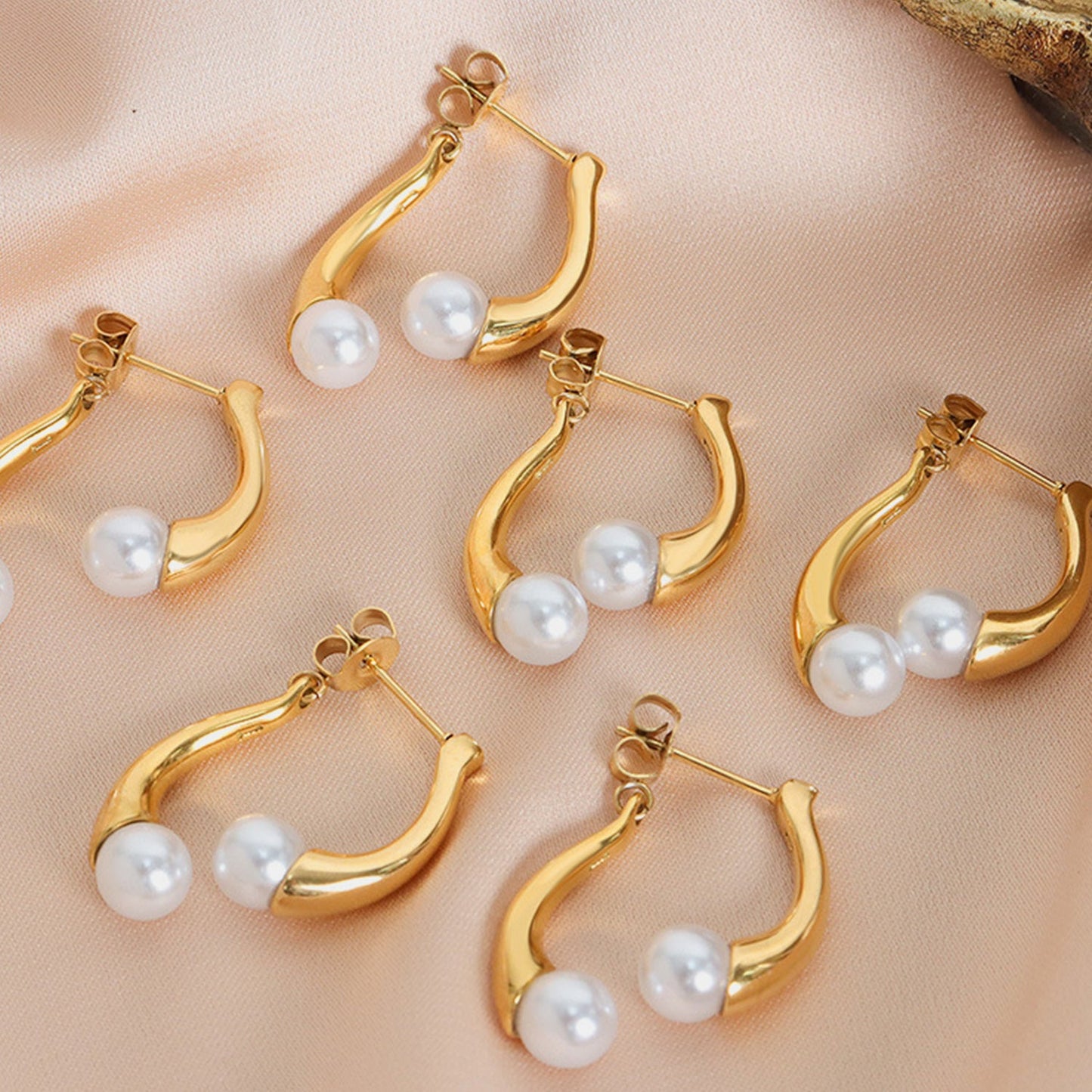 Beach Rose Co.Pearl Jacket Earrings