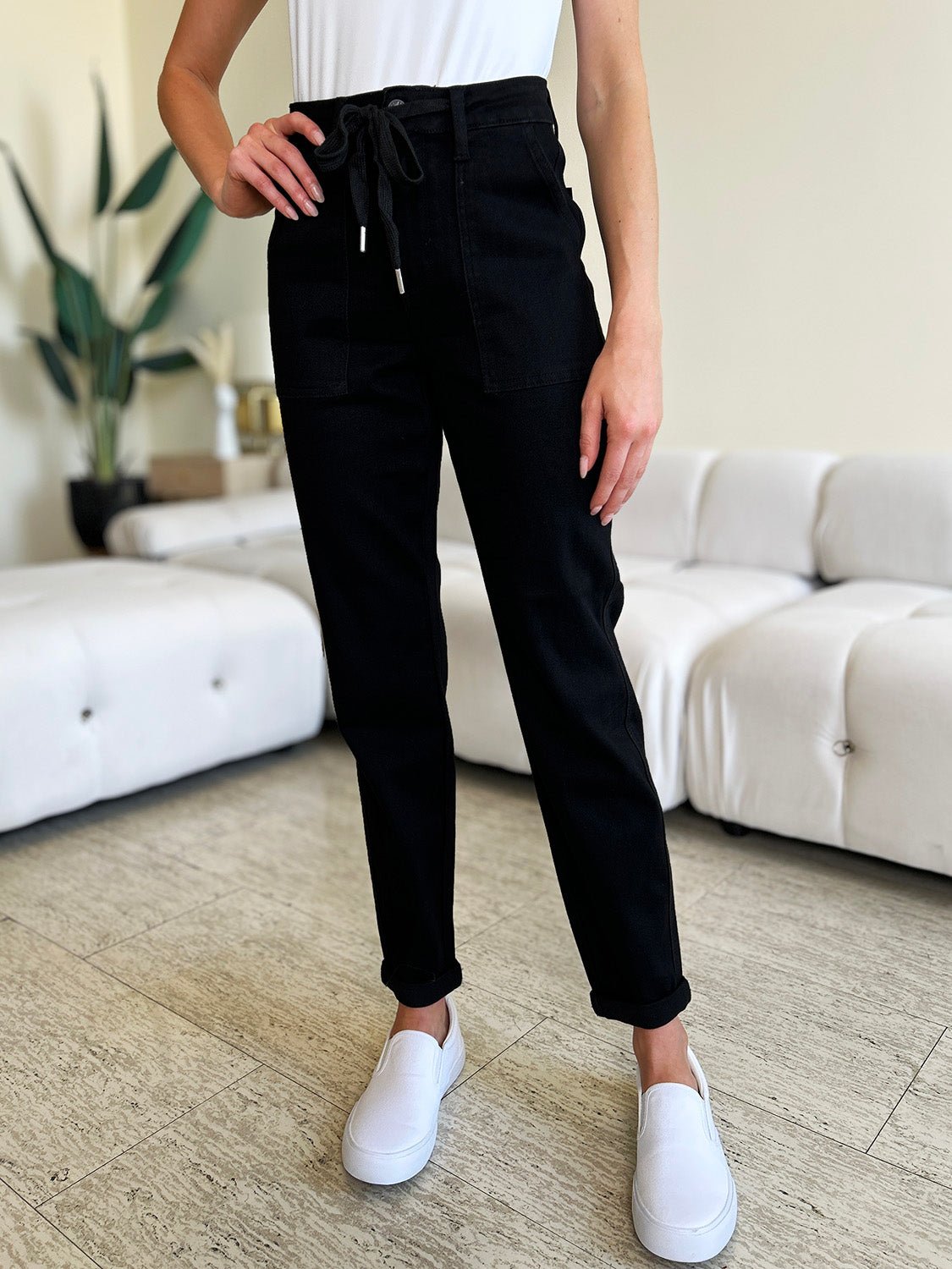 Judy BlueDrawstring High Waist Double Roll Cuff Jeans in Black