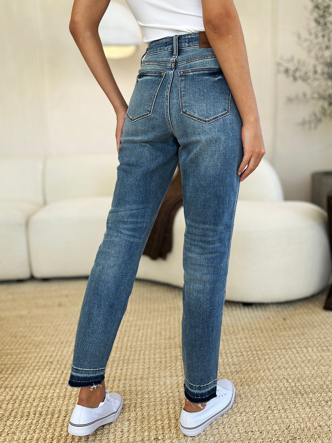 Judy BlueMedium Wash Mid Rise Rigid Magic Released Hem Jeans