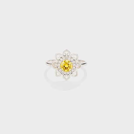 Beach Rose Co.Silver Flower Shape Zircon Ring