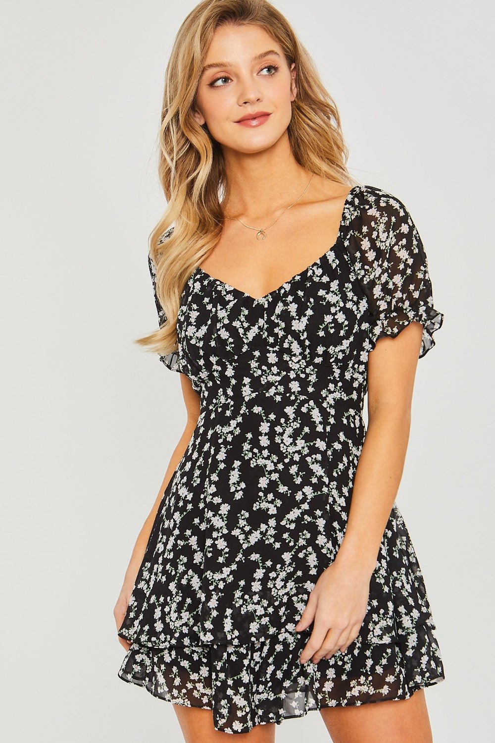 Love TreeDitsy Floral Short Sleeve Romper in Black