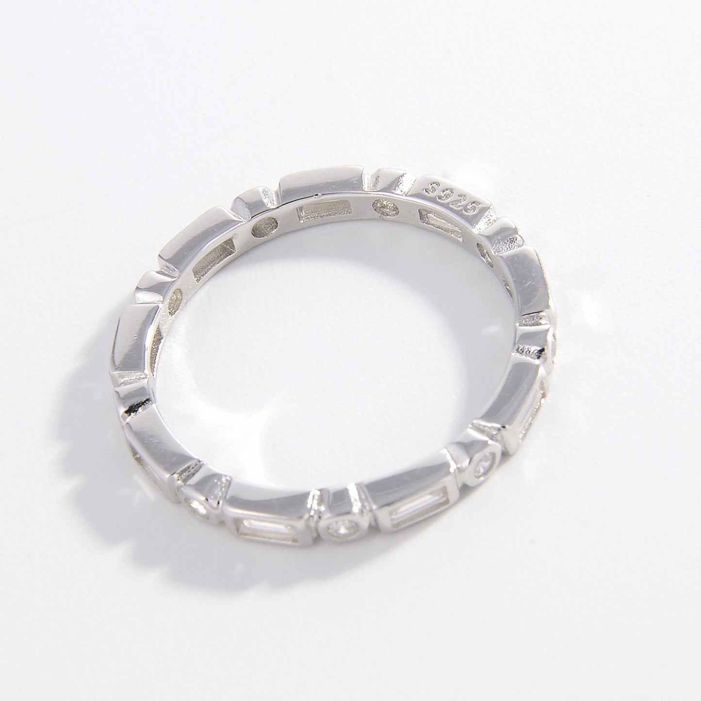 Beach Rose Co.Silver Geometric Zircon Band Ring