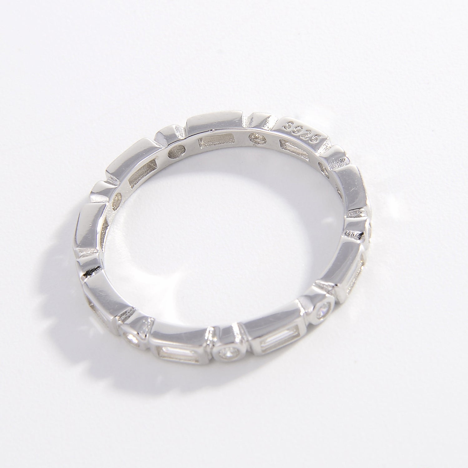 Beach Rose Co.Silver Geometric Zircon Band Ring