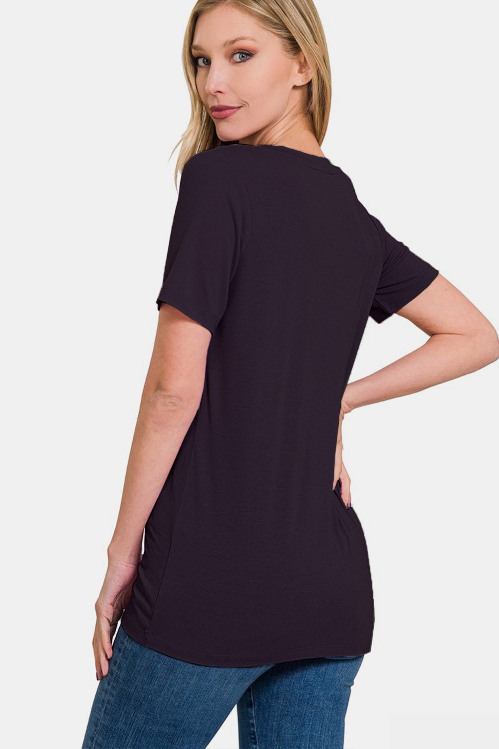 ZenanaV - Neck Short Sleeve T - Shirt in Black