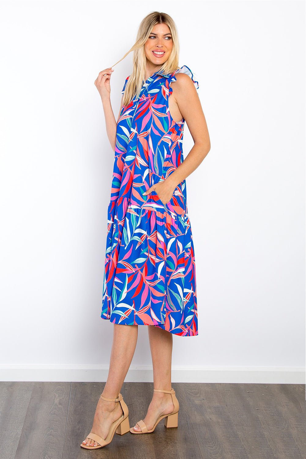 BE StageLeaf Print Ruffled Sleeveless Midi Dress with Pockets in Royal Blue