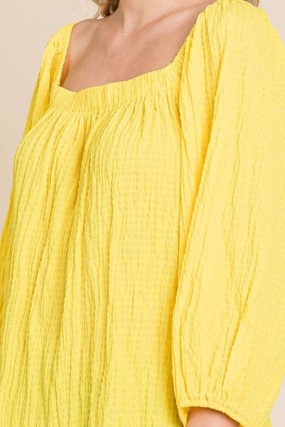 Culture CodeTextured Square Neck Puff Sleeve Top in Lemonade