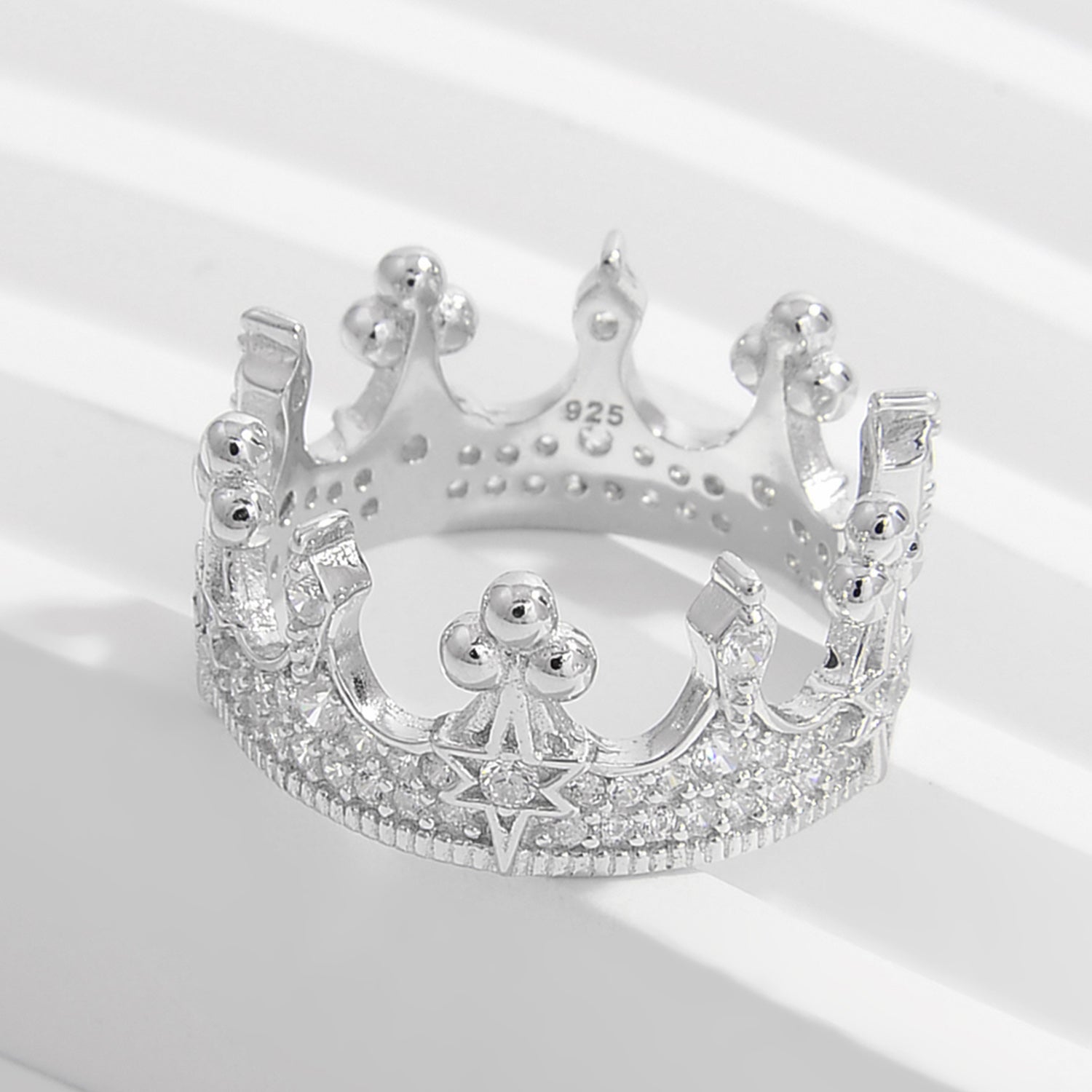 Beach Rose Co.Silver Crown Shape Zircon Ring
