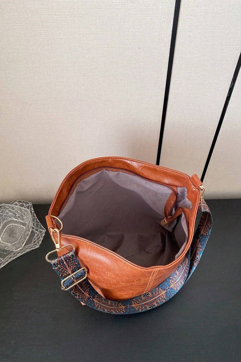 ZenanaRetro Vegan Leather Crossbody Hobo Bag