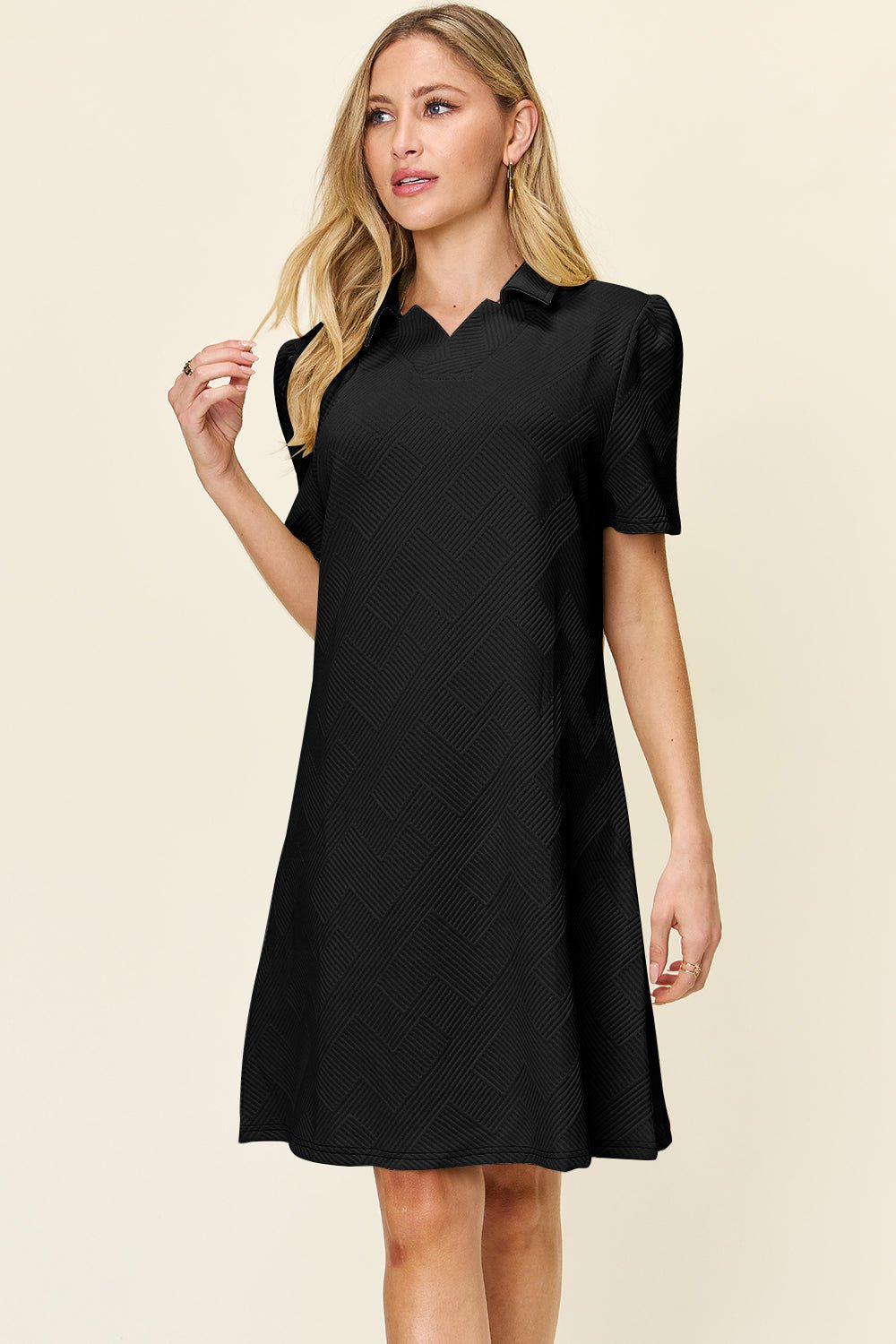 Double TakeTextured Short Sleeve Knee - Length Shirt Dress