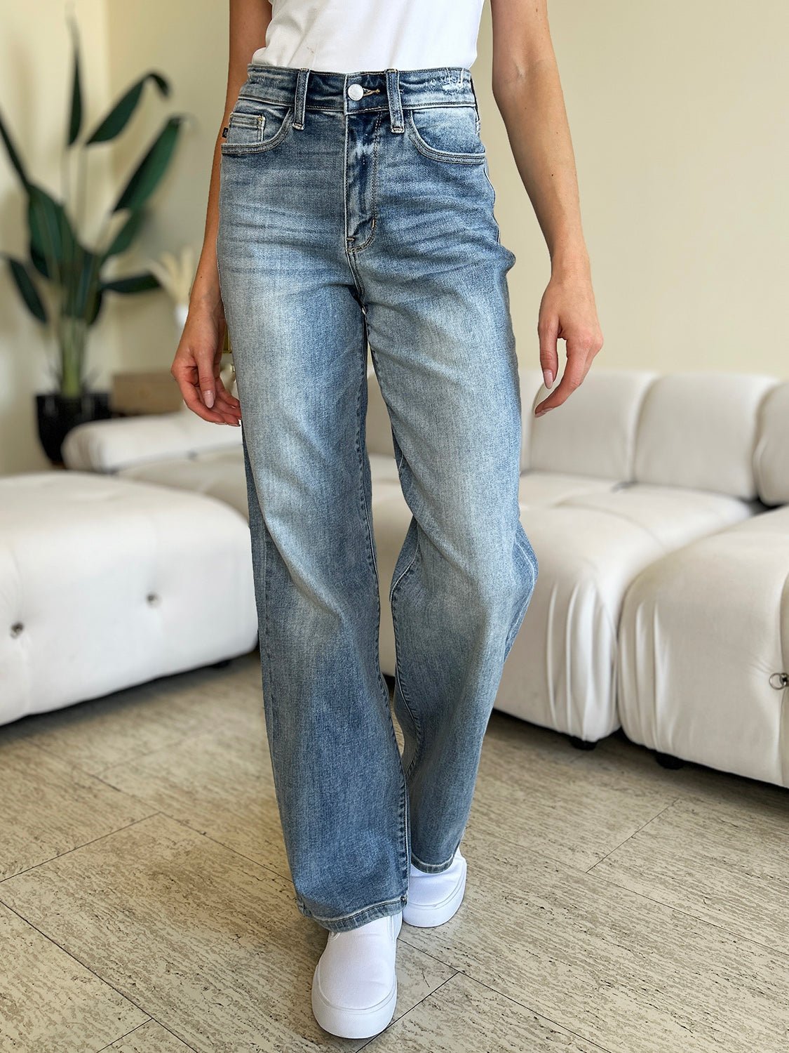 Judy BlueLight Wash High Waist Straight Leg Jeans