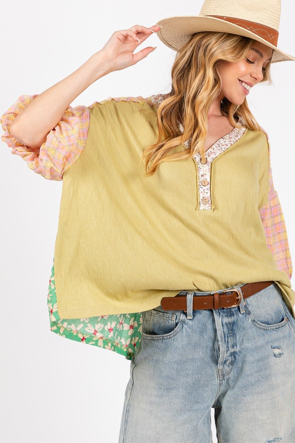 SAGE+FIGColor Block Bubble Sleeve Top in Sage