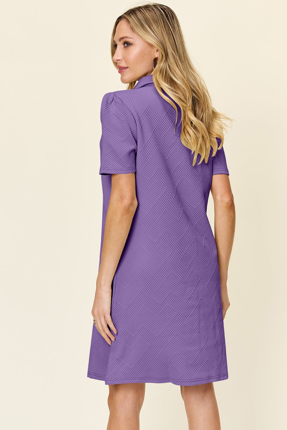 Double TakeTextured Short Sleeve Knee - Length Shirt Dress