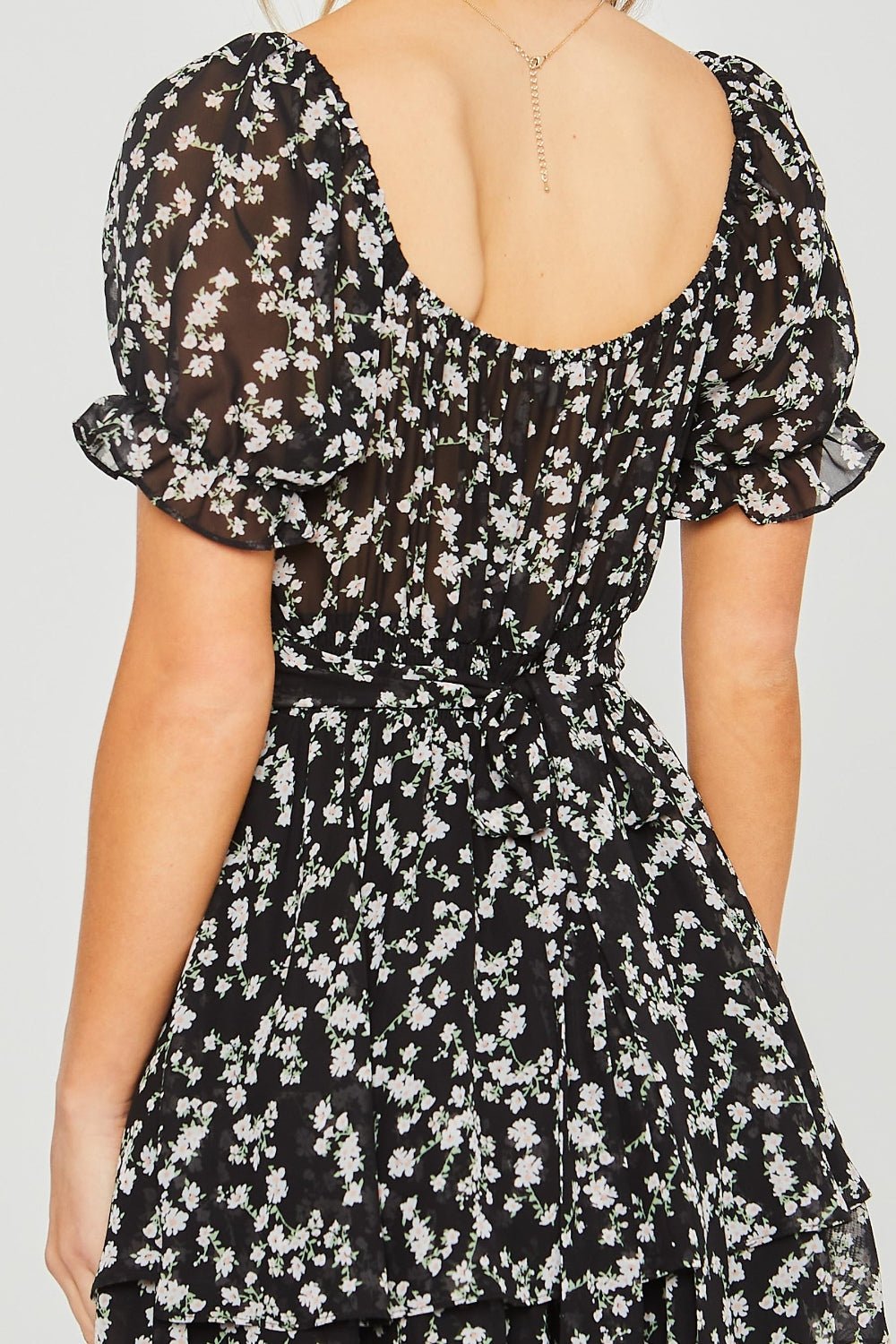 Love TreeDitsy Floral Short Sleeve Romper in Black