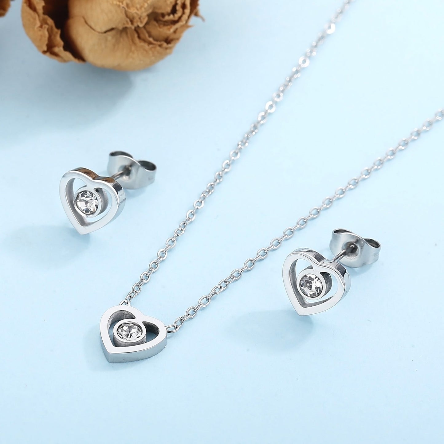 Beach Rose Co.Inlaid Zircon Heart Necklace, Bracelet and Earrings Set