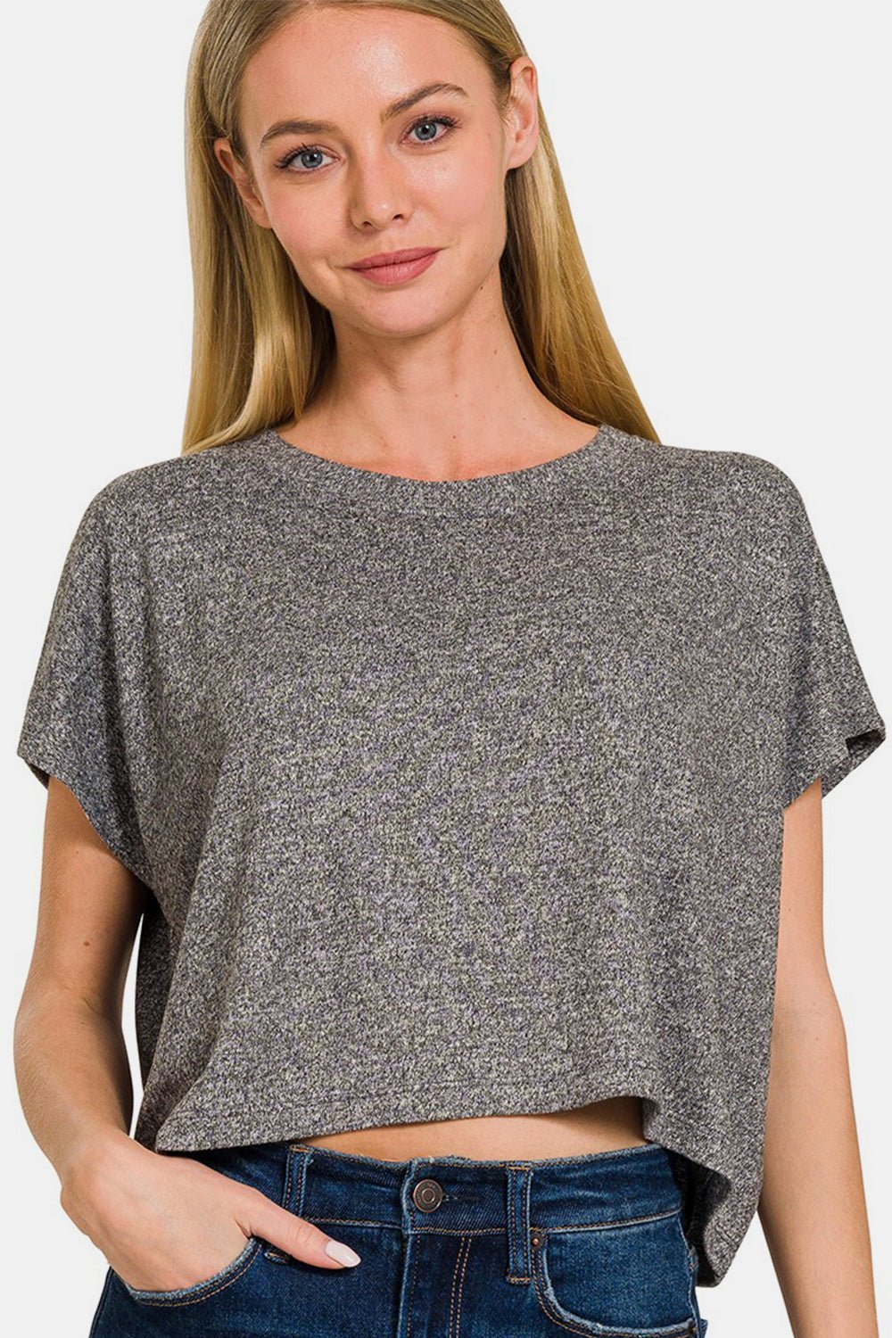 ZenanaShort Sleeve Crew Neck Cropped T - Shirt in Heather Black