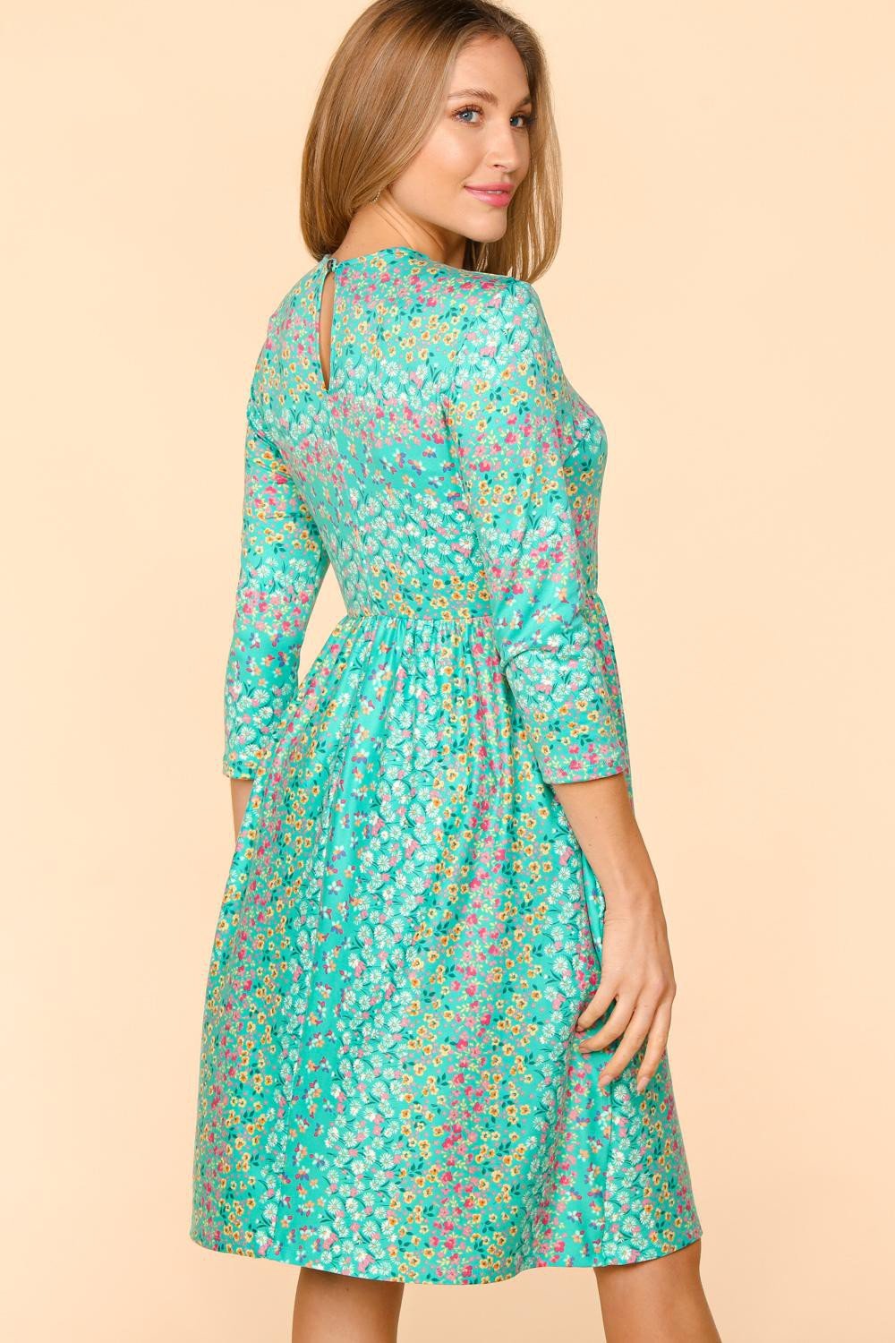 HapticsThree - Quarter Sleeve Floral Midi Dress with Pockets in Mint