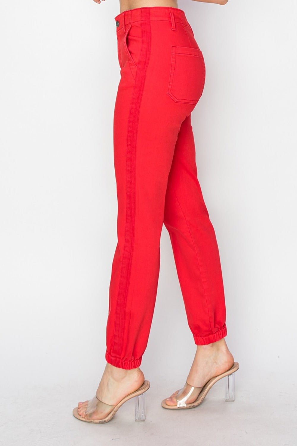 RISEN - High Waisted Jogger Jeans in Scarlet