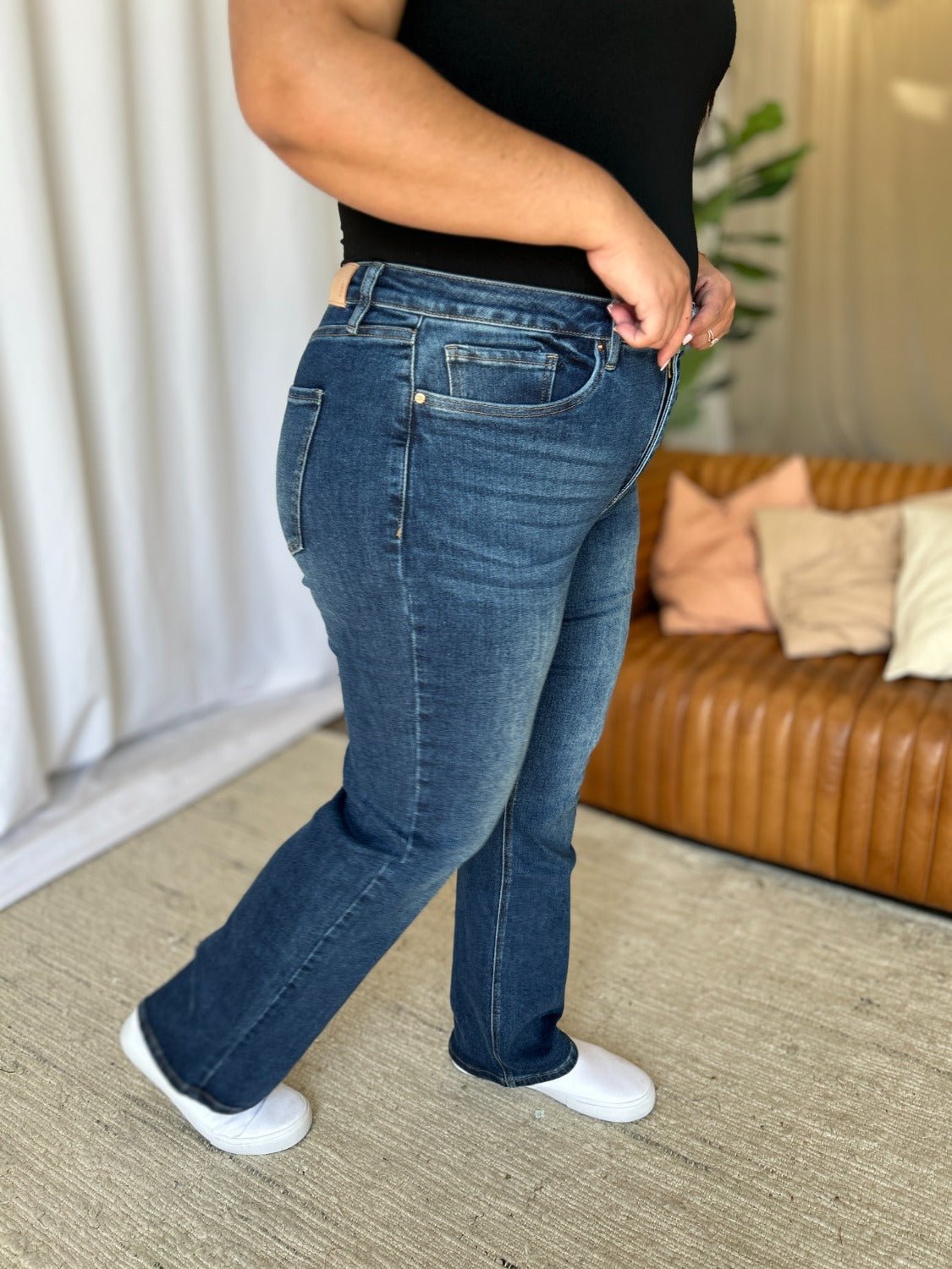 ROYALTY FOR ME - Medium Wash High Rise Straight Leg Tummy Control Jeans