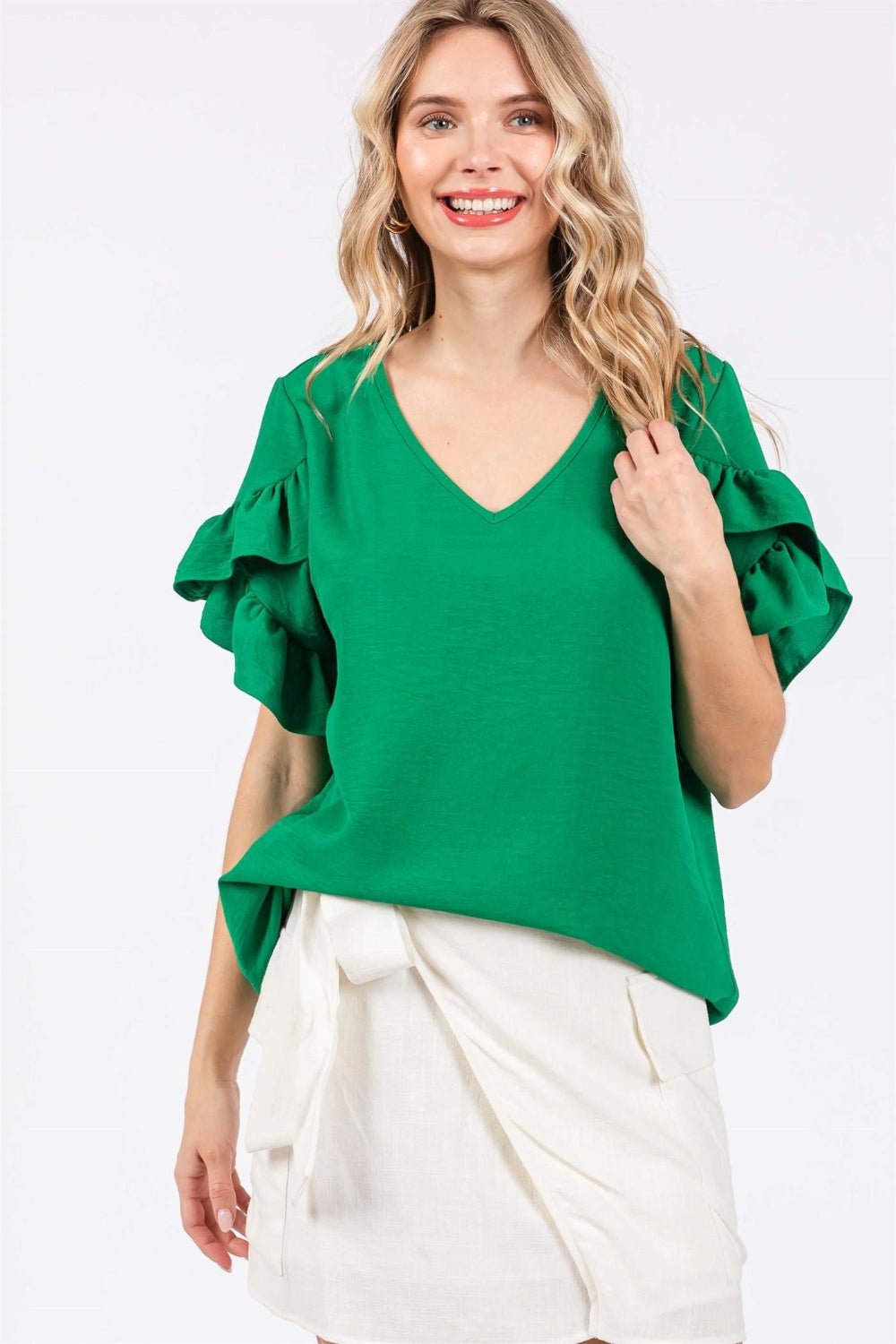 Ruffled Short Sleeve V-Neck Blouse in Kelly GreenBlouseGeeGee