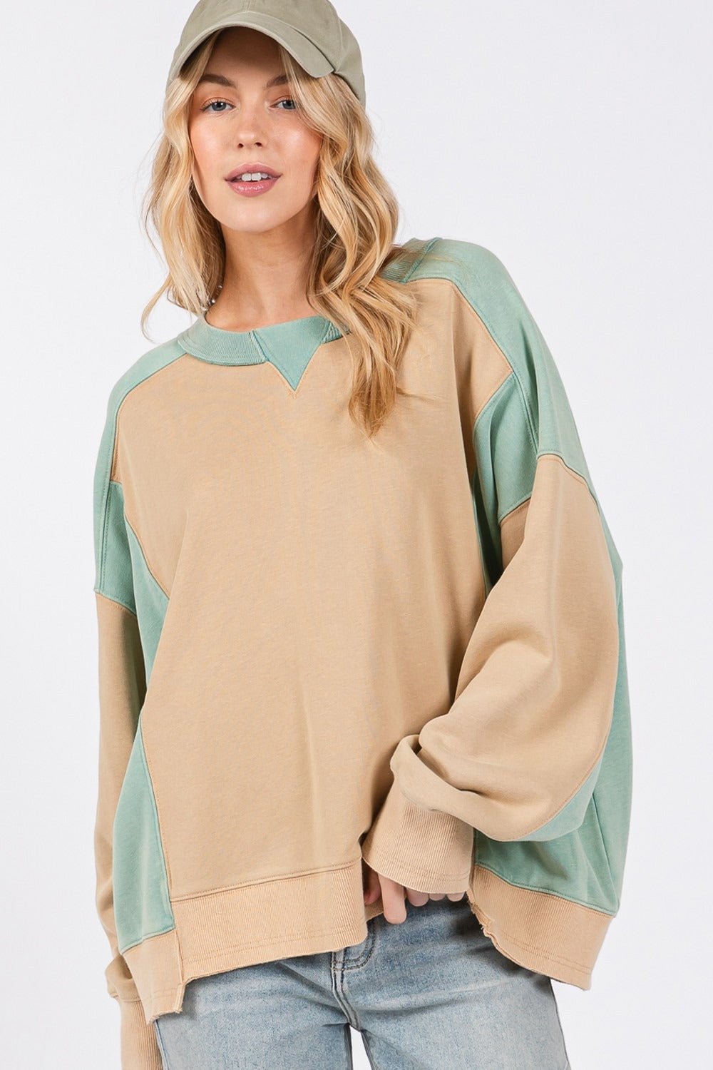 SAGE+FIG - Color Block Sweatshirt in Cookie Green