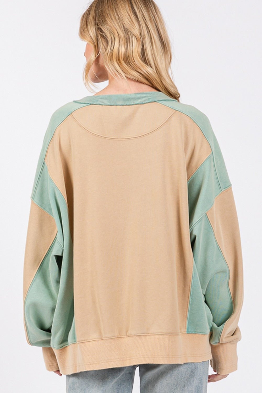 SAGE+FIG - Color Block Sweatshirt in Cookie Green