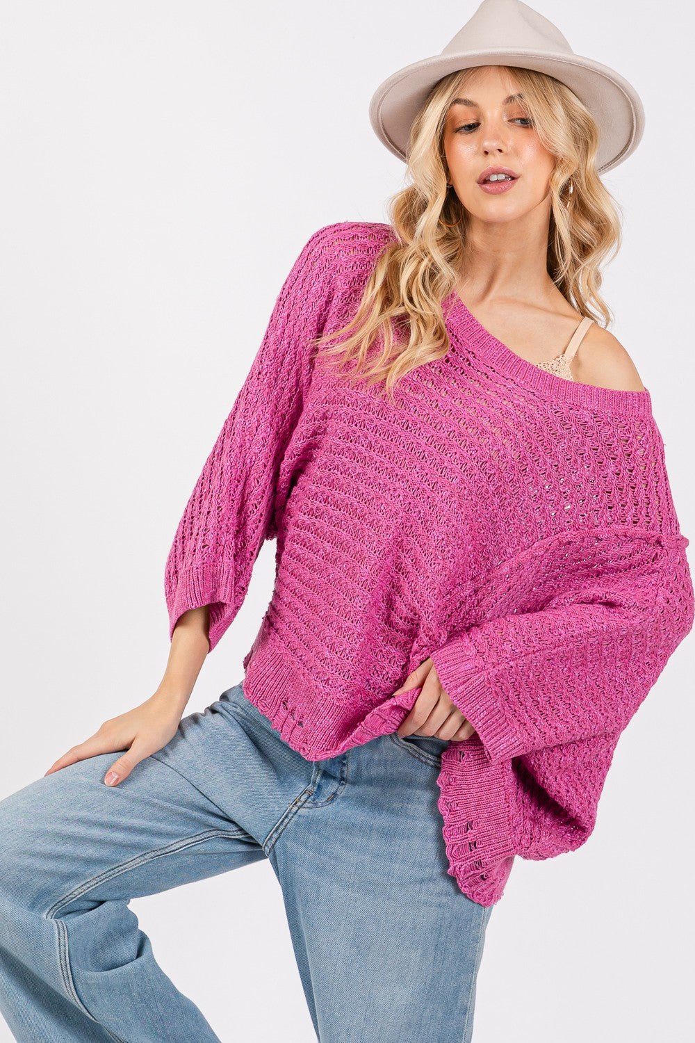 SAGE+FIG - Distressed Batwing Sleeve Sweater in Magenta