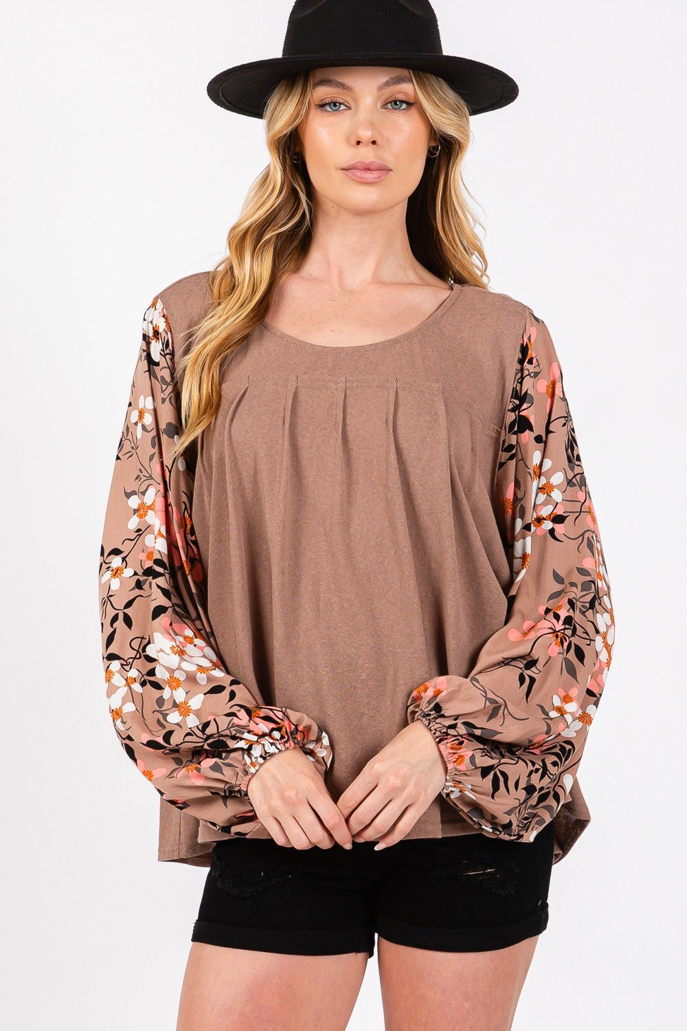 SAGE+FIG - Floral Long Sleeve Front Pleated Detail Blouse in Brown