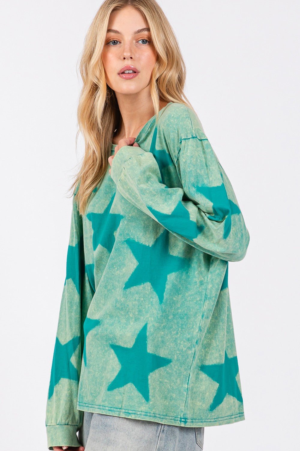 SAGE+FIG - Mineral Wash Star Pattern T-Shirt in Turquoise