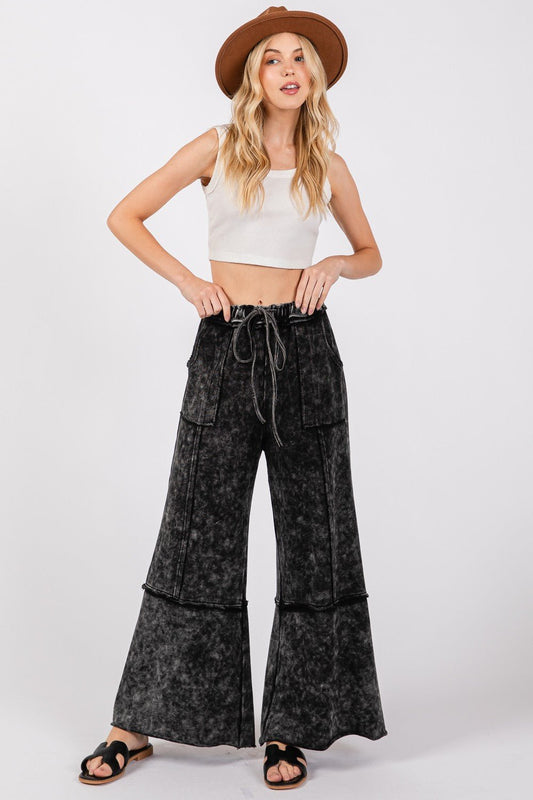 SAGE+FIG - Mineral Washed Terry Knit Wide Leg Pants in Ash