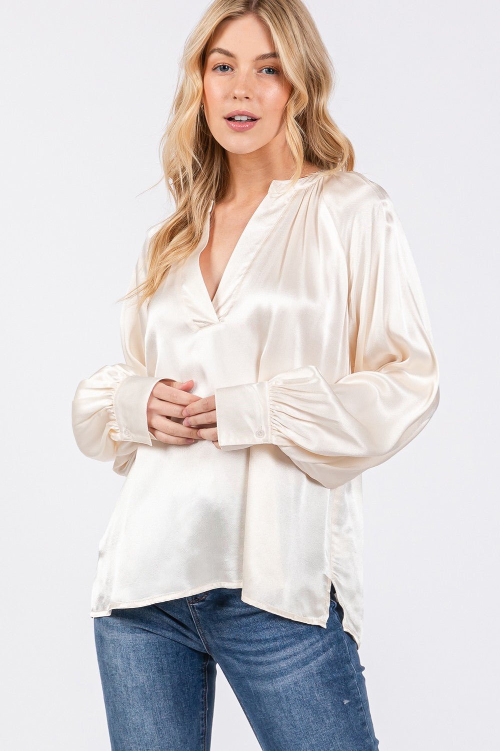 SAGE+FIG - Split Neck Long Sleeve Blouse in Ivory