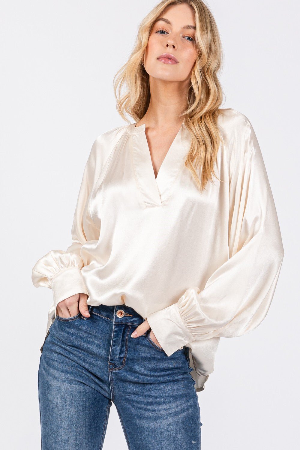 SAGE+FIG - Split Neck Long Sleeve Blouse in Ivory