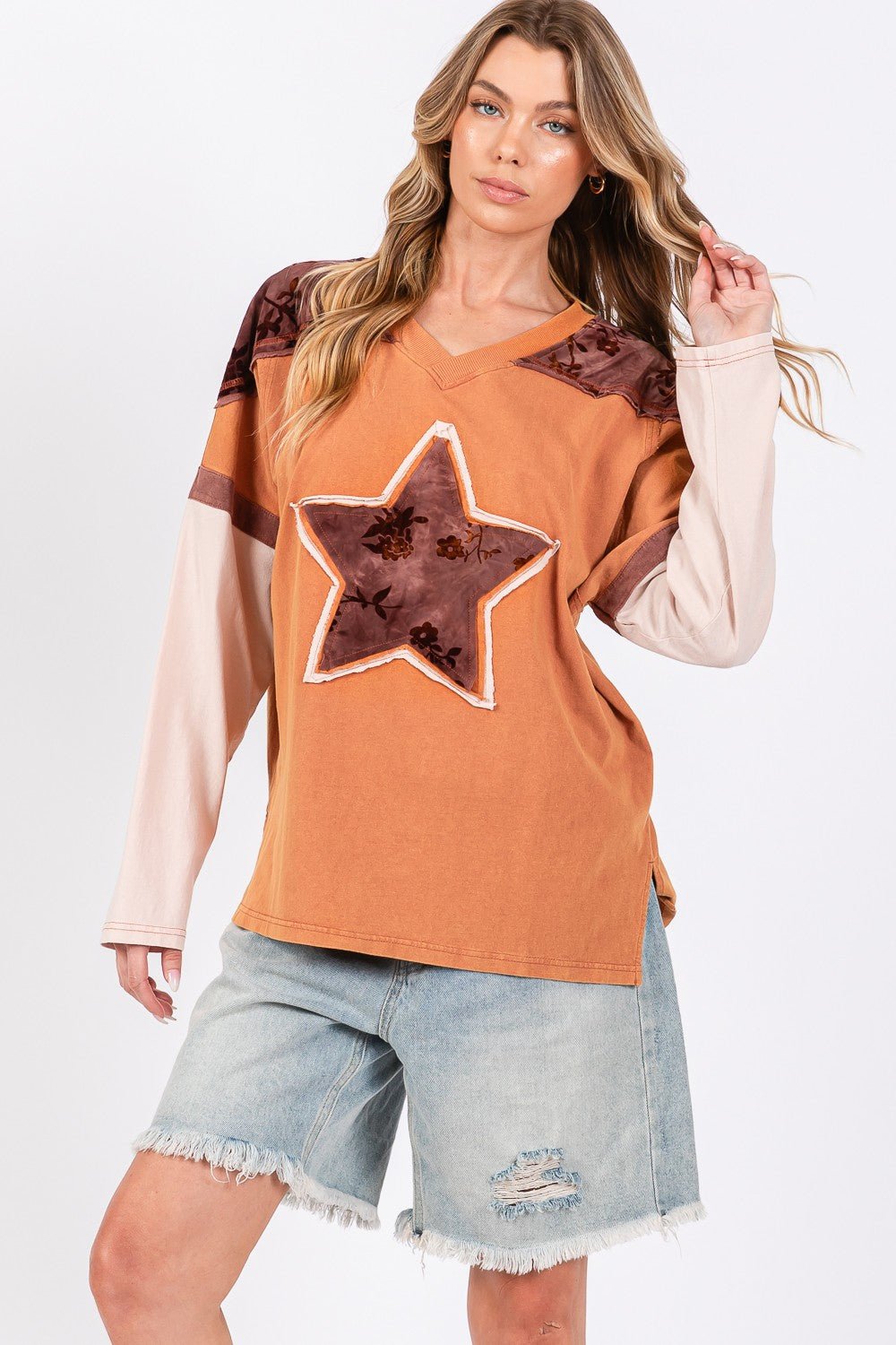 SAGE+FIG - Star Patch Long Sleeve Color Block T - Shirt in Rust