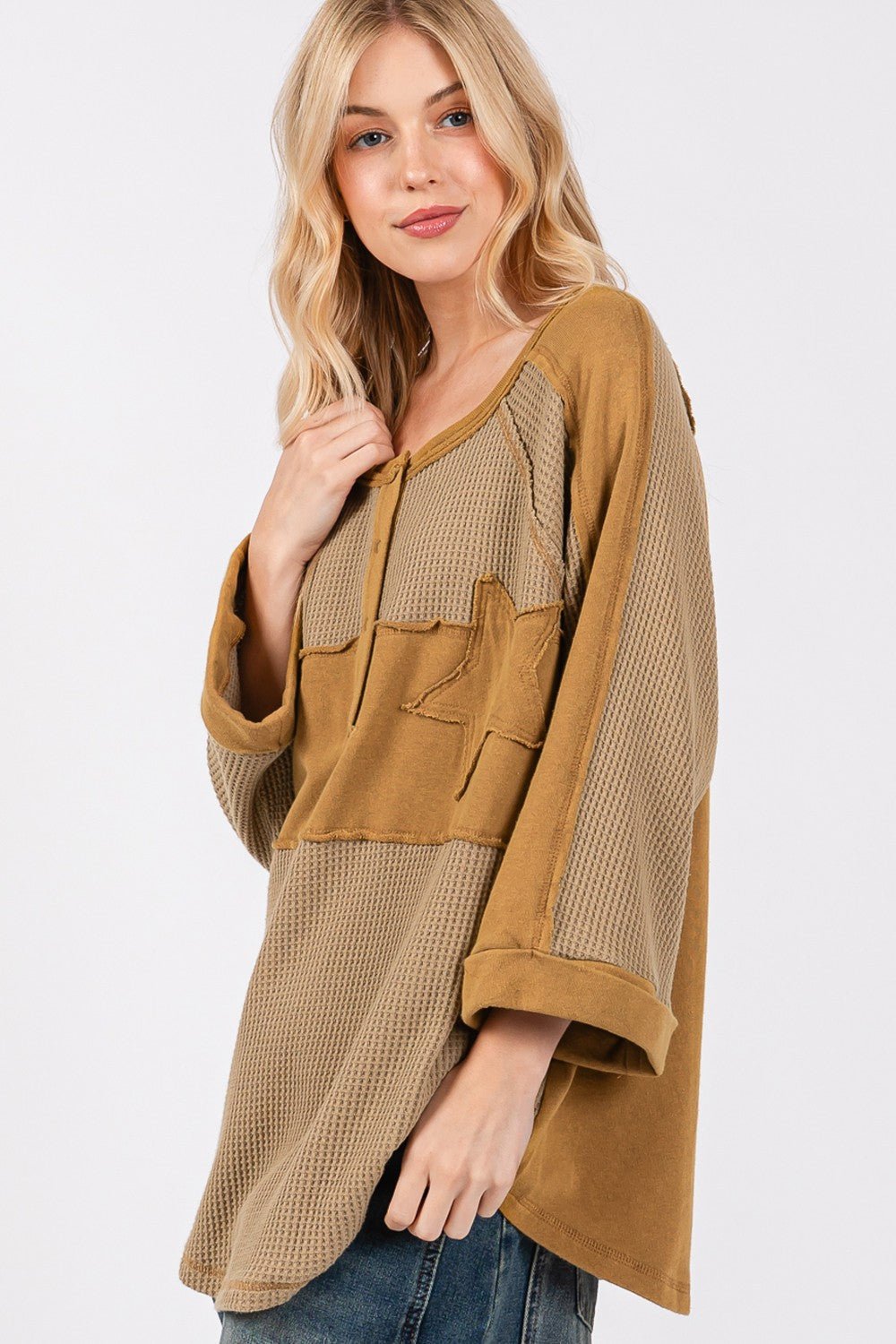 SAGE+FIG - Star Patch Waffle Knit Top in Olive