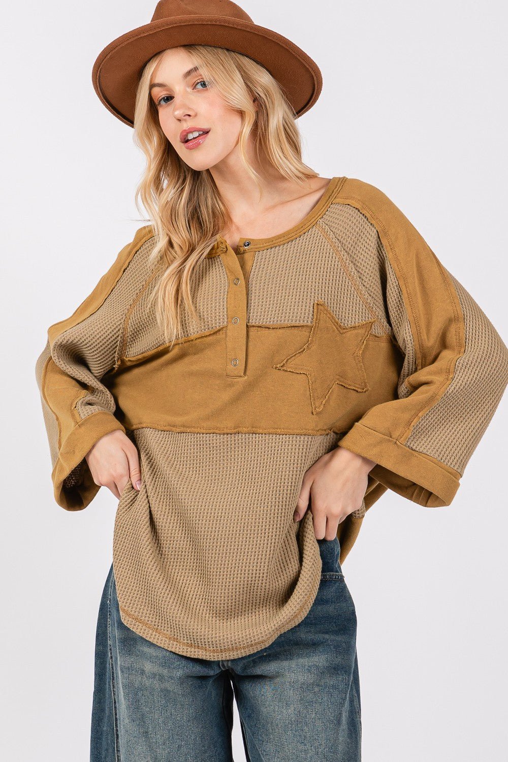 SAGE+FIG - Star Patch Waffle Knit Top in Olive