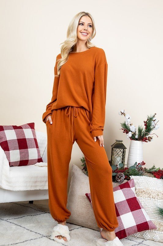 SUPER LADY - Hacci Knit Long Sleeve Top and Pants Lounge Set in Rust