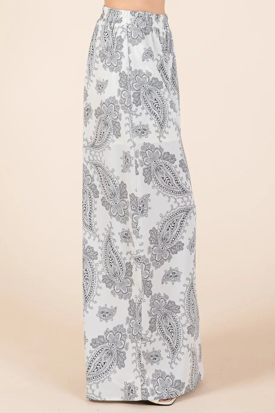 Trendsi - Paisley Cami & Wide Leg Pants Set in Ivory & Charcoal