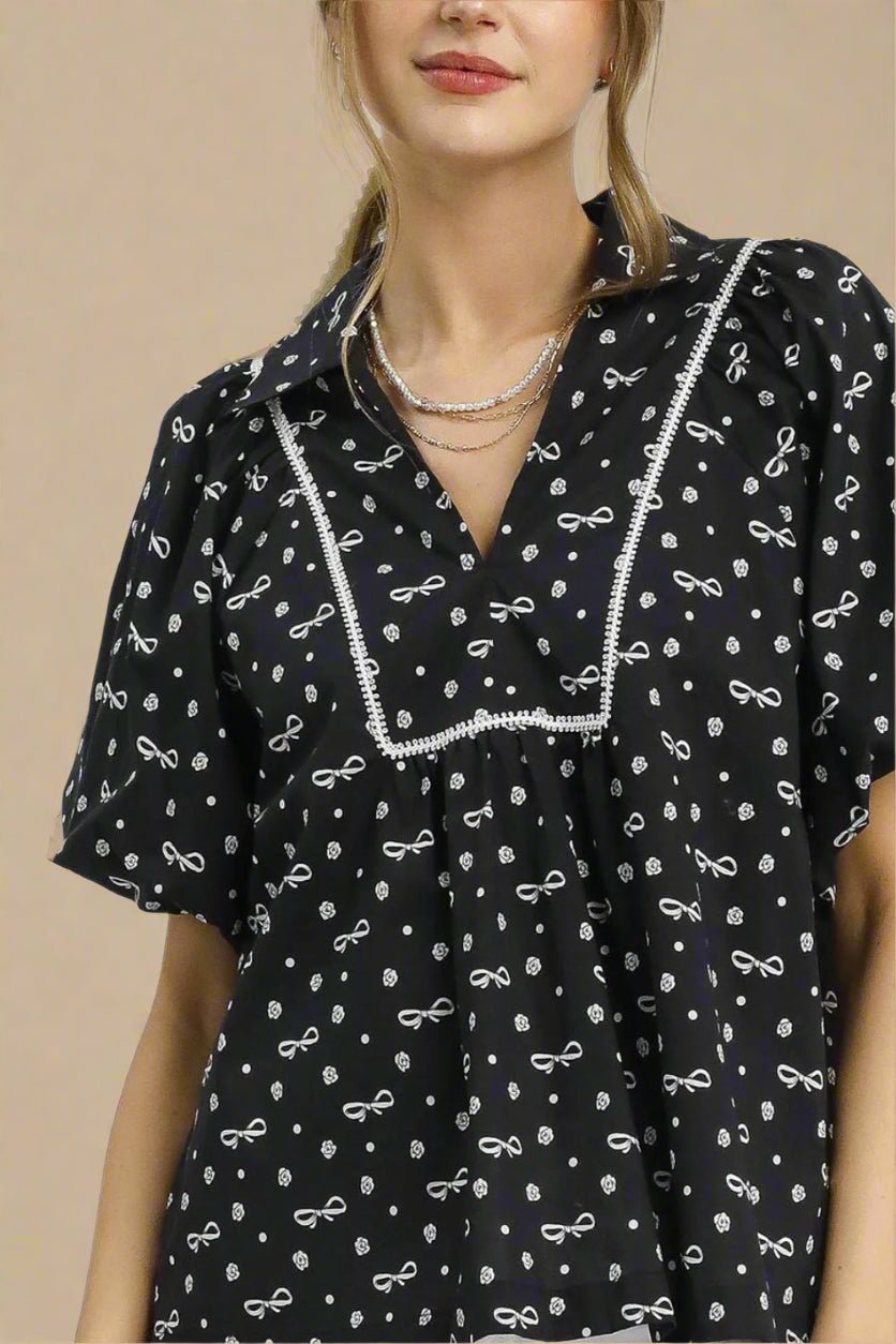 UMGEE - Black Bow Print Short Sleeve Collared Blouse