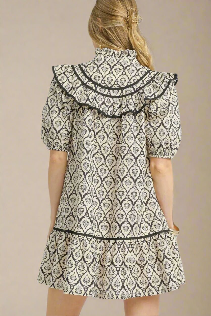 UMGEE - Black & Cream Ruffle Collar Puff Sleeve Mini Dress