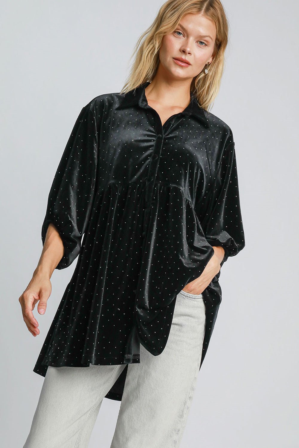 UMGEE - Black Ditsy Dot Velvet Top