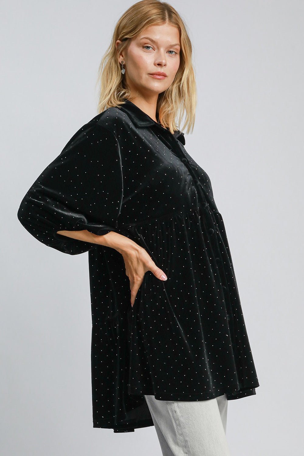 UMGEE - Black Ditsy Dot Velvet Top