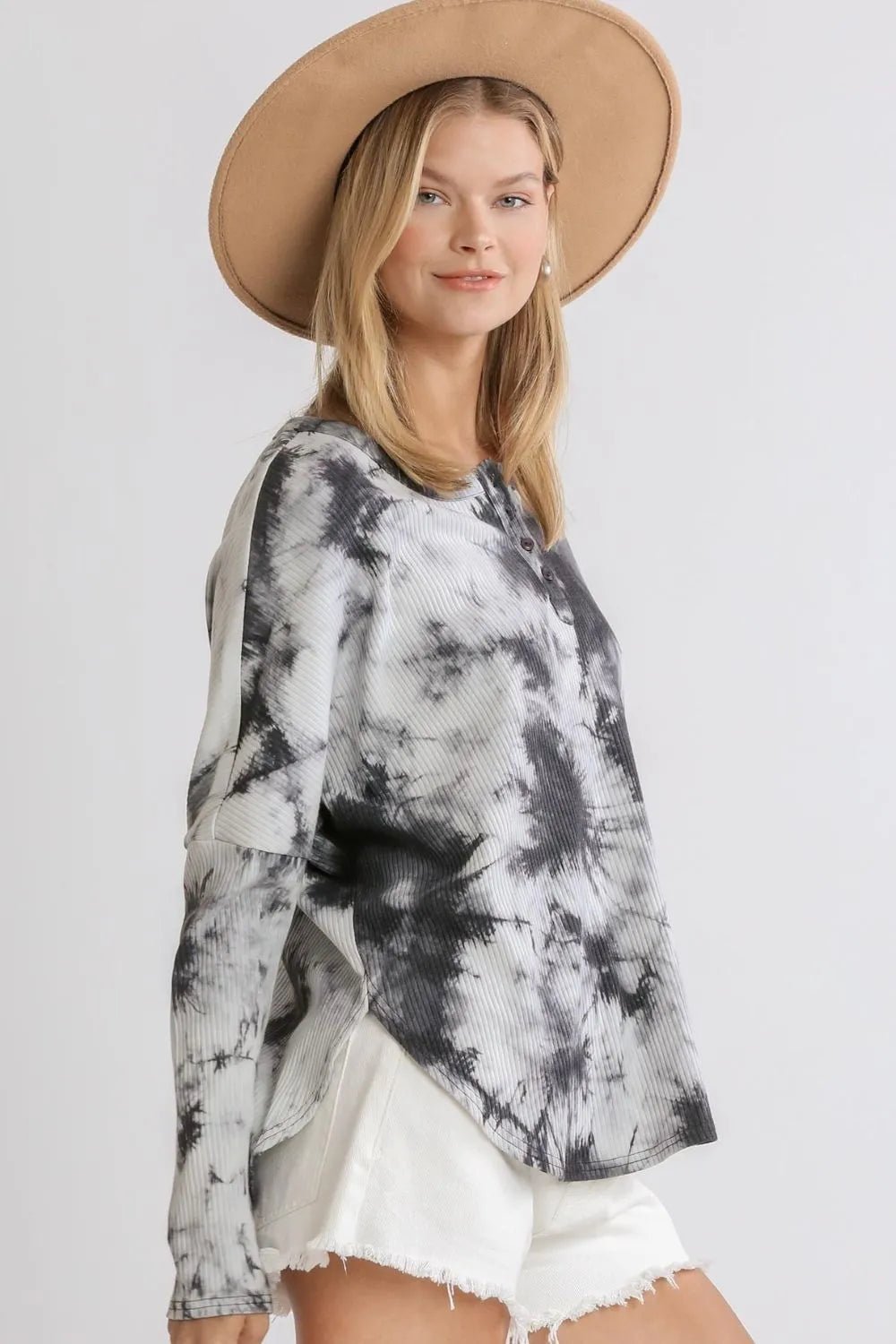 UMGEE - Black & Gray Tie - Dye Ribbed Henley Long Sleeve Top