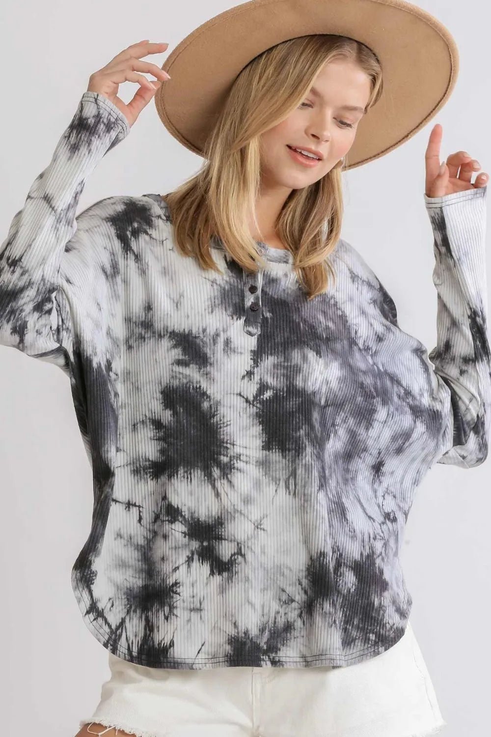 UMGEE - Black & Gray Tie - Dye Ribbed Henley Long Sleeve Top