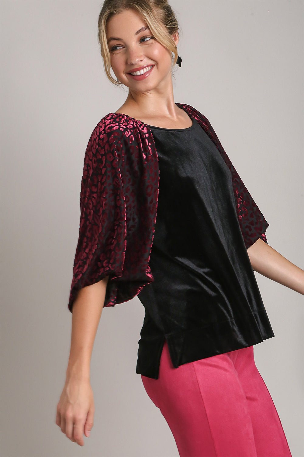 UMGEE - Black Leopard Burnout Balloon Sleeve Velvet Top