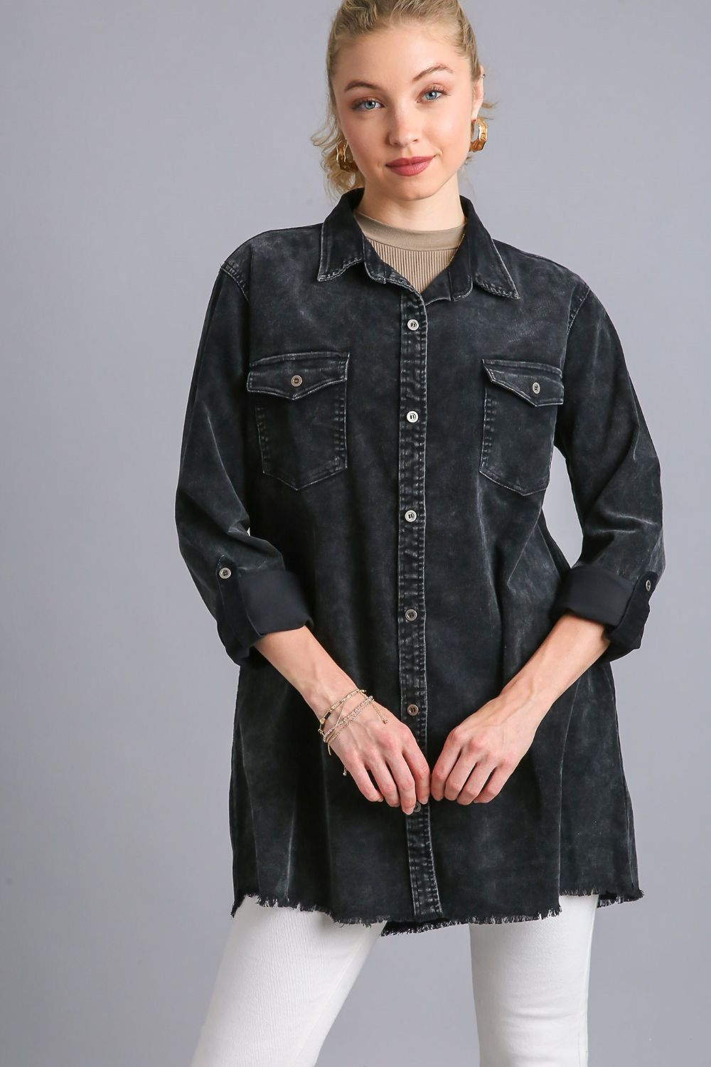 UMGEE - Black Raw Hem Button Down Denim Jacket