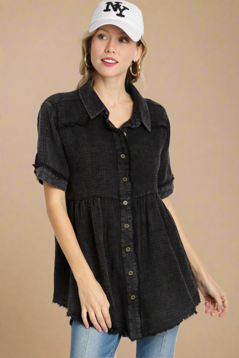 UMGEE - Charcoal Button Front Peplum Top