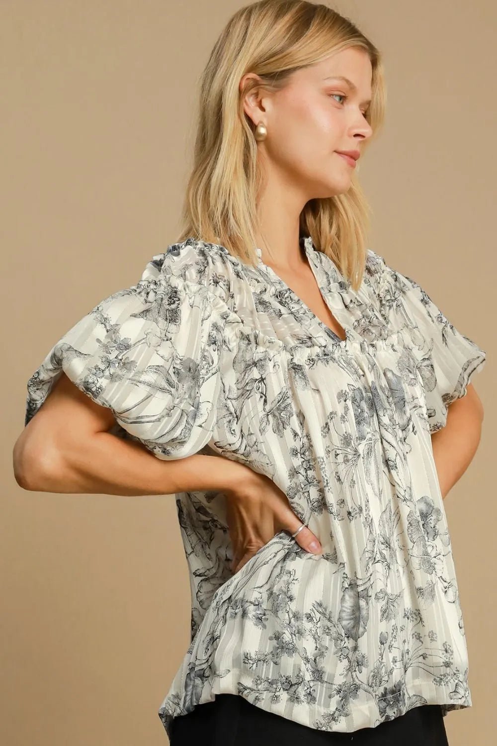 UMGEE - Charcoal Floral Stripe Puff Sleeve Blouse