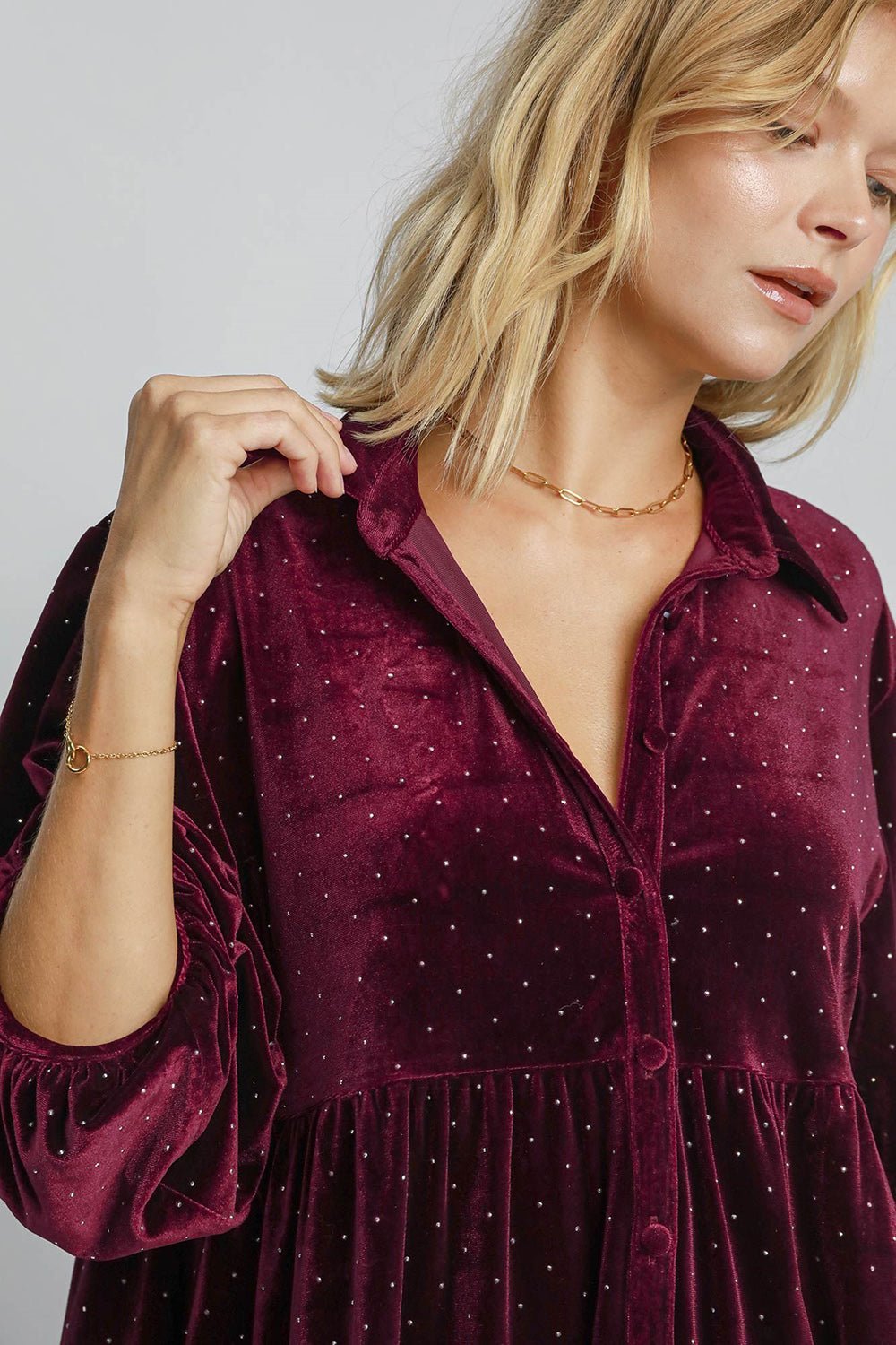 UMGEE - Ditsy Dot Velvet Top in Burgundy