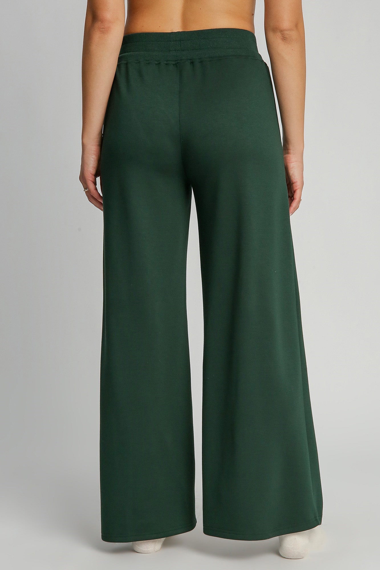 UMGEE - Drawstring Waist Wide Leg Pants in Evergreen